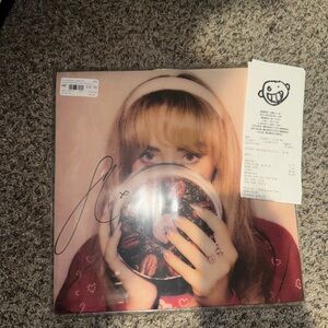 Autographed Sabrina Carpenter Fruit Cake Vinyl *READ DESCRIPTION*